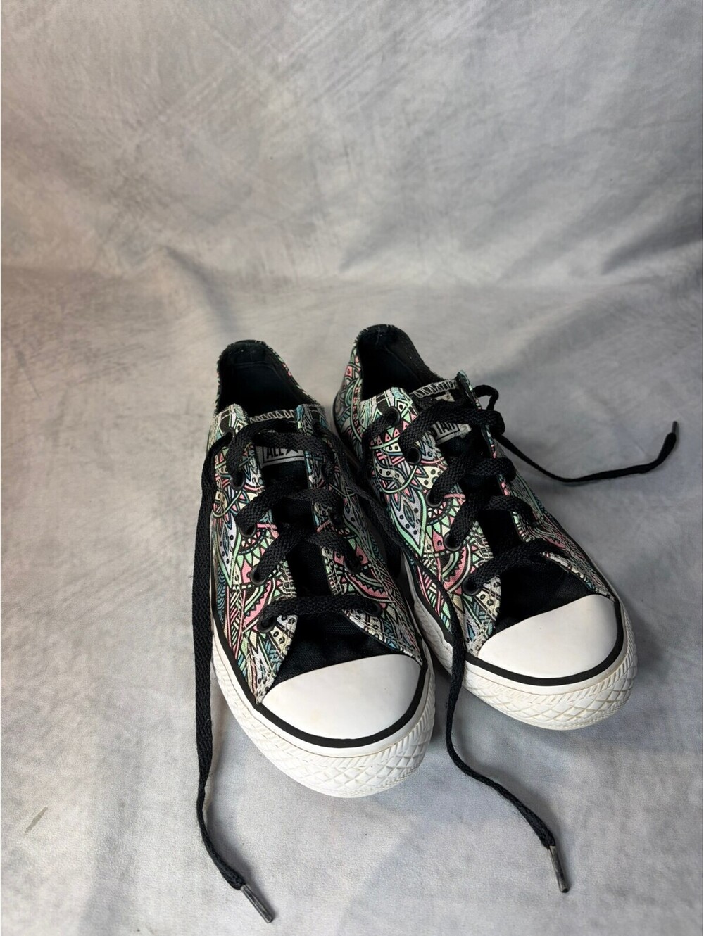 Converse Chuck Taylor All Star Low Top Paisley Sneakers Youth Size 3